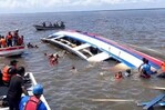 Rescatan 69 personas, 27 cadáveres y hallan ferry que naufragó con 179 viajeros en Guyana Rescatan 69 personas, 27 cadáveres y hallan ferry que naufragó con 179 viajeros en Guyana
