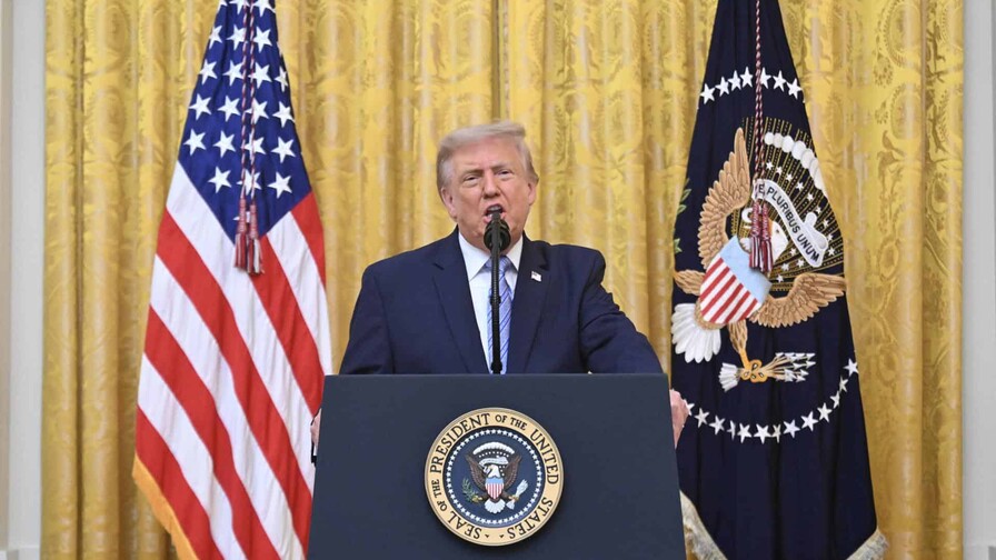 Trump amenaza a Irán con hacerle pagar por la muerte de soldados estadounidenses Trump amenaza a Irán con hacerle pagar por la muerte de soldados estadounidenses