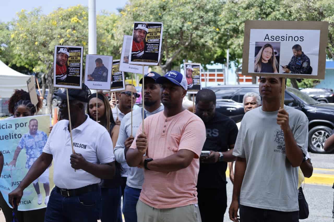 Sus familiares acudieron a visitarlo el 10 de julio. Tres días después, el 13 de julio, fue llevado al Palacio de Justicia de San Cristóbal, donde quedó en libertad.<br><br>