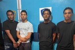 Arrestan a cuatro jóvenes acusados de asaltar una joyería en Santiago Arrestan a cuatro jóvenes acusados de asaltar una joyería en Santiago