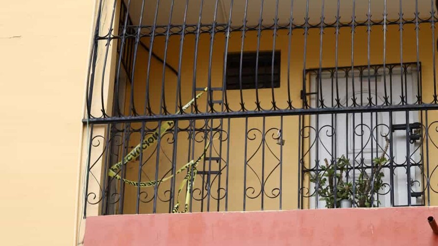 Policía espera resultados del Inacif para determinar causa de muerte de madre e hijo en Bella Vista