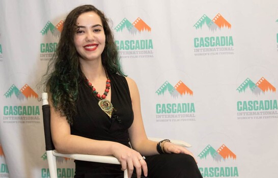 “Quise aprovechar el privilegio de poder alzar la voz”: Paula Cury habla de Niñas Escarlata