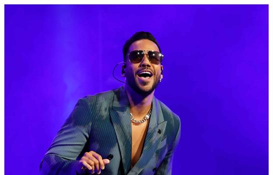 Romeo Santos cumple 45 años y lo celebra con una publicación que desata reacciones en las redes
