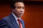 Félix Bautista propone dejar fuera de vigencia por tres meses 84 artículos del Código Penal Félix Bautista propone dejar fuera de vigencia por tres meses 84 artículos del Código Penal