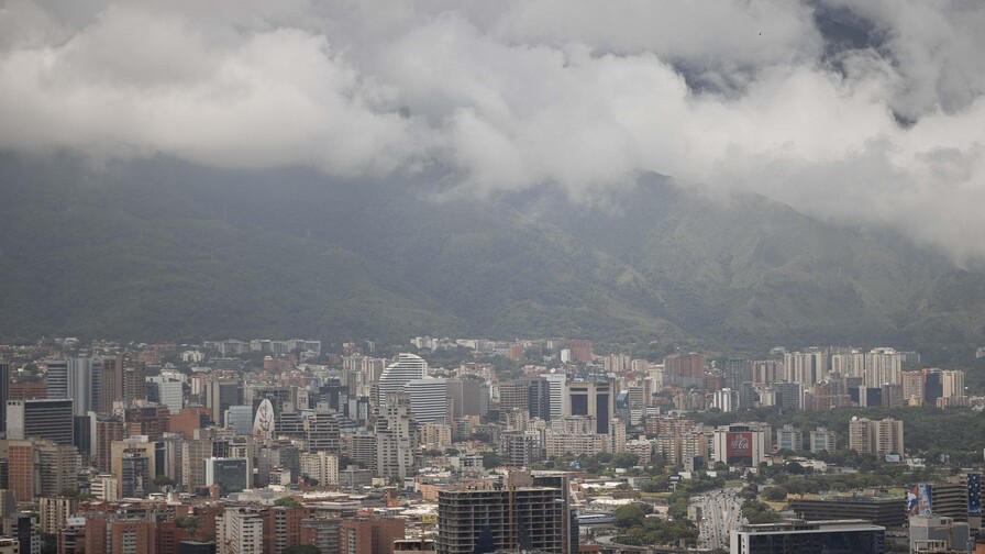 La lluvia, el fenómeno de cuidado en principal cerro entre Caracas y La Guaira tras sismos
