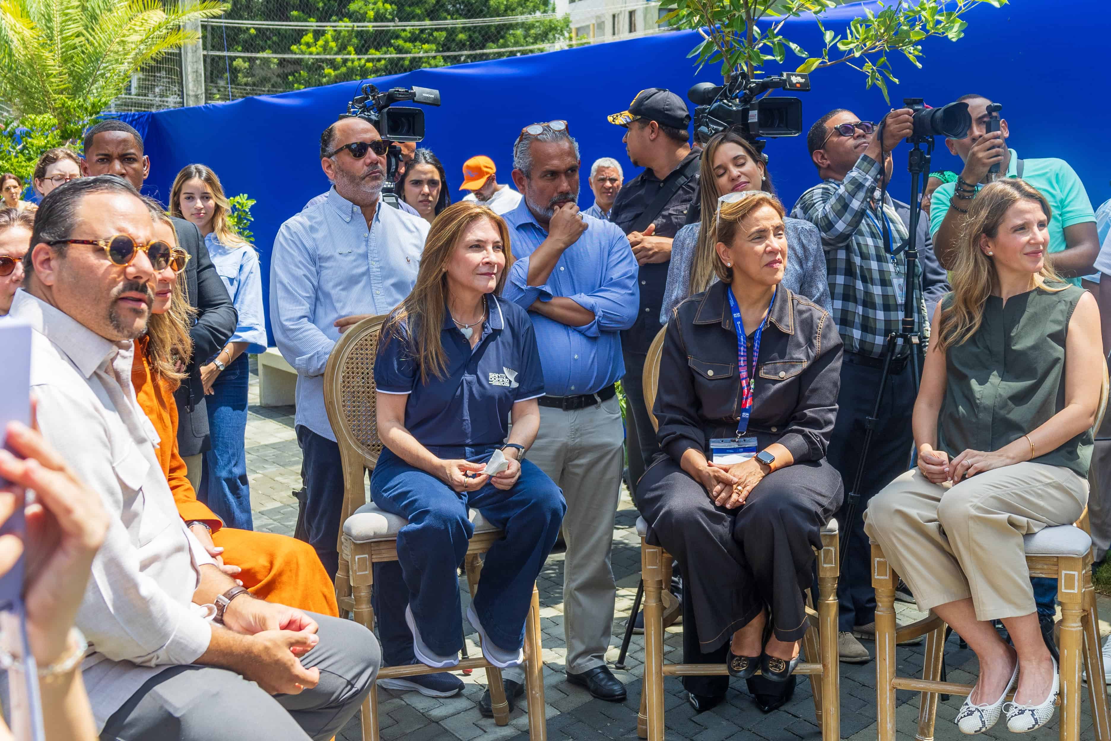 Los trabajos incluyeron un mural alegórico a los Juegos Centroamericanos y del Caribe.