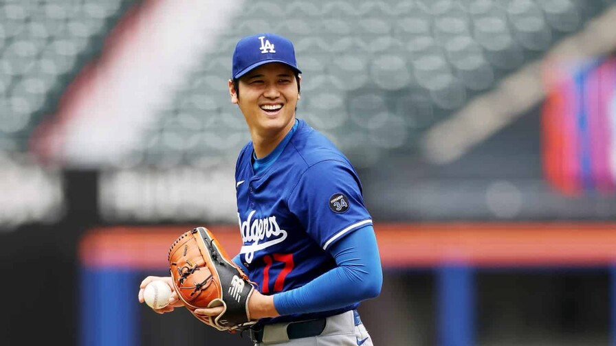 Ohtani lanza 30 pitcheos en su paso más reciente hacia el regreso a la lomita