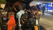 La Policía intercepta yipeta con 10 haitianos indocumentados en Mao