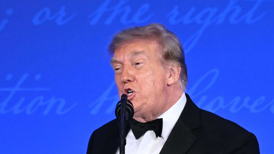 Trump bromea en la Cena de Corresponsales con presentarse a las elecciones de 2028 Trump bromea en la Cena de Corresponsales con presentarse a las elecciones de 2028