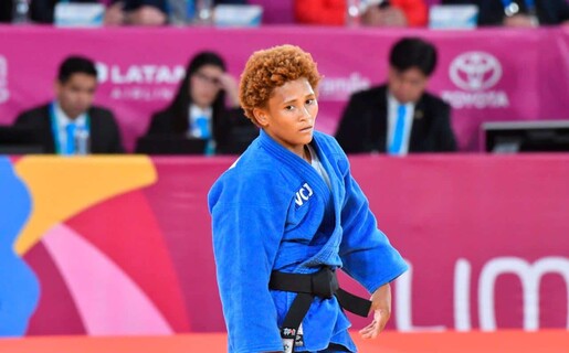 ¡Plata para RD! Estefanía Soriano sube al podio en judo