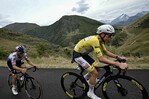 Carapaz gana etapa reina en el Alpe dHuez y Pogacar gana virtualmente su 5º Tour