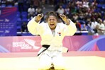 Lloramos todos de emoción: los padres de Esmeralda Damiano celebran el oro de su hija a distancia