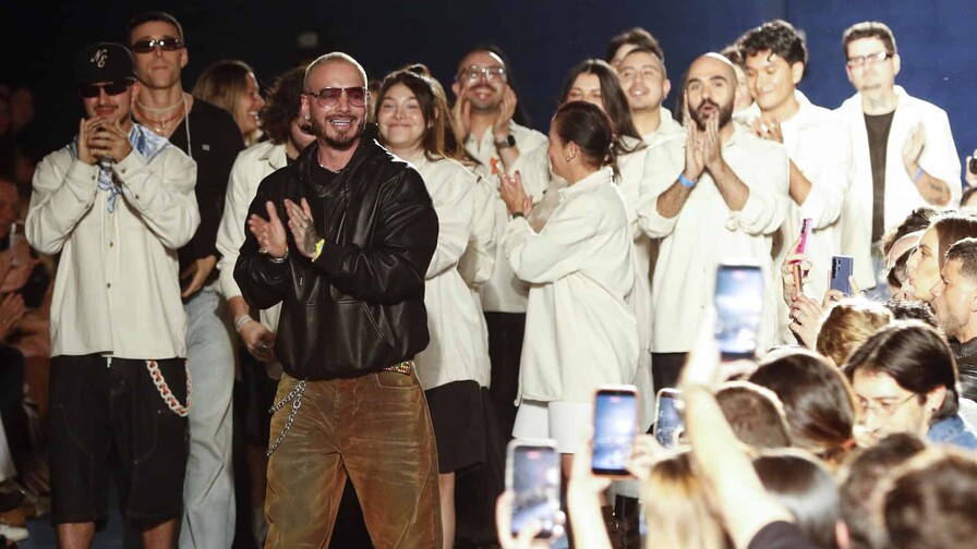 La pasarela de J Balvin en Colombiamoda destaca la fusión de moda y música