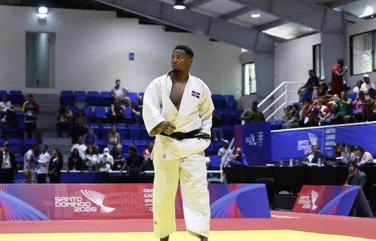 Josué Nova logra plata en judo
