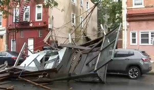 Se derrumba edificio en construcción en Nueva York