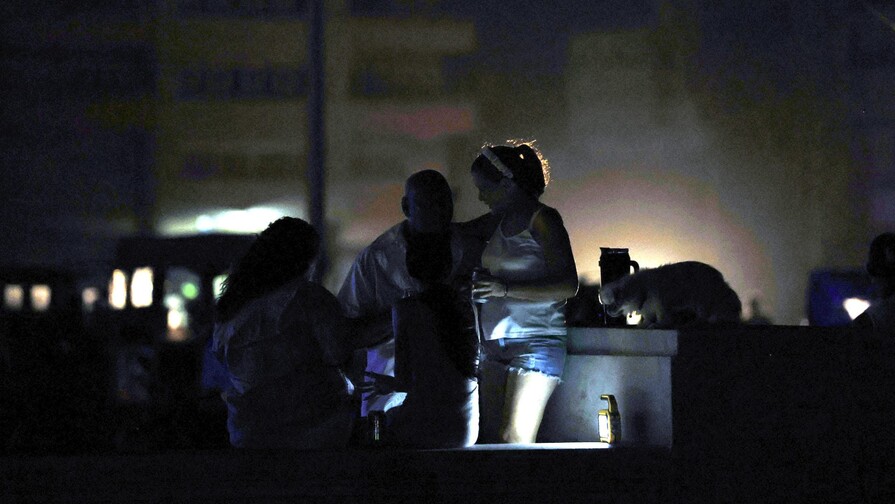 Cuba reporta un incendio en una termoeléctrica y marca nuevo récord de apagones