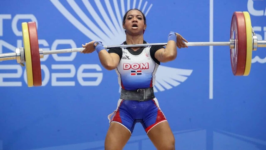 Dahiana Ortiz se baña de oro en la halterofilia de Santo Domingo 2026 Dahiana Ortiz se baña de oro en la halterofilia de Santo Domingo 2026