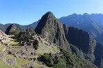 Perú suspende el servicio de trenes hacia Machu Picchu por un incendio forestal