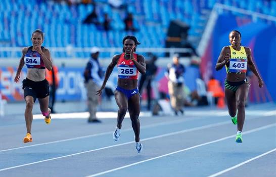 Liranyi Alonso conquista el oro en los 200 metros y completa una actuación histórica