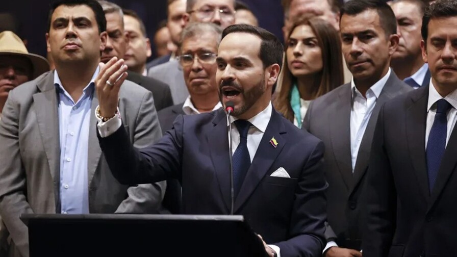 De la Espriella asume el poder en Colombia con respaldo de Trump en guerra antinarco De la Espriella asume el poder en Colombia con respaldo de Trump en guerra antinarco