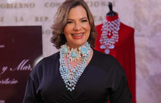 Gisselle Mancebo presenta la colección “Cielo, Tierra y Mar Delirio Caribeño”