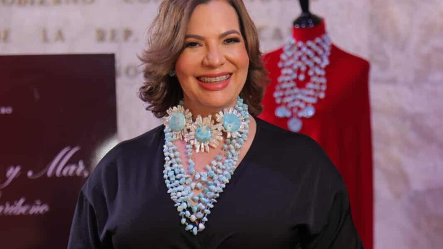 Gisselle Mancebo presenta la colección “Cielo, Tierra y Mar Delirio Caribeño” Gisselle Mancebo presenta la colección “Cielo, Tierra y Mar Delirio Caribeño”