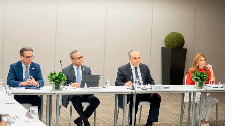 Presidente del TC enfatiza la importancia de la seguridad jurídica para el desarrollo económico Presidente del TC enfatiza la importancia de la seguridad jurídica para el desarrollo económico