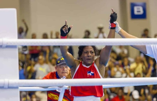 Estefani Almánzar conquista el oro en los 54 kg. del boxeo