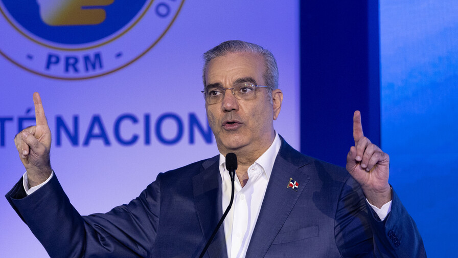 Luis Abinader es electo como presidente del PRM por cuatro años