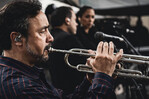 Ángel Fernández regresa a sus raíces con “La misma canción, Vol. 1” Ángel Fernández regresa a sus raíces con “La misma canción, Vol. 1”