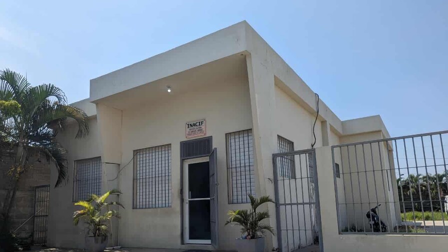 Matan a dos mujeres; una habría sido atacada por su expareja y otra por encapuchados Matan a dos mujeres; una habría sido atacada por su expareja y otra por encapuchados