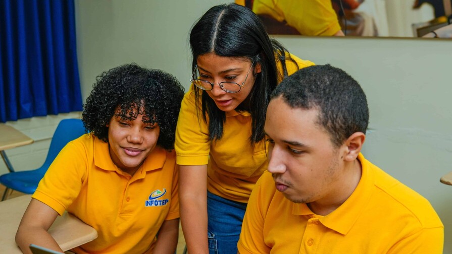 De cursos de oficinas a programación: así está cambiando lo que estudian los dominicanos en Infotep De cursos de oficinas a programación: así está cambiando lo que estudian los dominicanos en Infotep