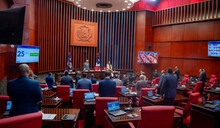 Senadores presentaron aluvión de 103 excusas para faltar a sesiones