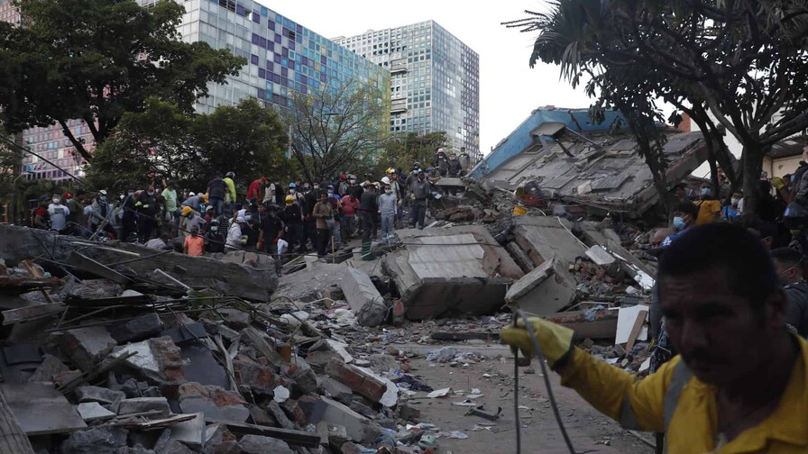 Terremoto en Colombia deja al menos 132 muertos, hospitales desbordados y toques de queda Terremoto en Colombia deja al menos 132 muertos, hospitales desbordados y toques de queda