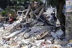 Presidente de Colombia decreta tres días de duelo nacional por fallecidos en el terremoto
