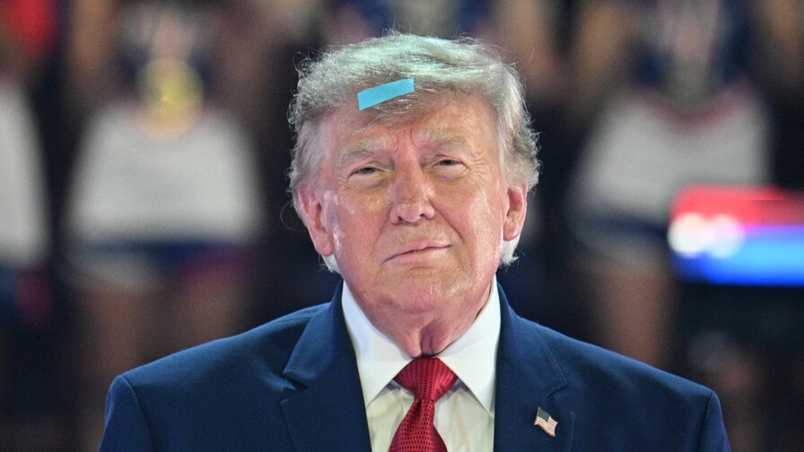 Demandan a Trump por vender acceso preferencial a publicaciones de Truth Social
