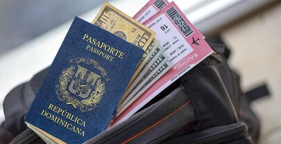 Unos 35 mil dólares por 37 mil votos: el costo del viaje de dos miembros de la JCE por Europa