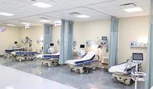 SNS afirma que más de la mitad de las camas de hospitales públicos están disponibles cada día