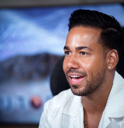 Mesa de Diálogo por el Autismo resalta apoyo de Romeo Santos a niños con la condición