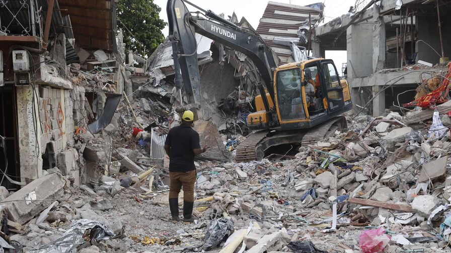 De la Espriella plantea un Plan Marshall para reconstrucción del Chocó tras el terremoto De la Espriella plantea un Plan Marshall para reconstrucción del Chocó tras el terremoto