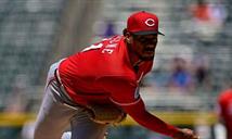 Hunter Greene se somete a su segunda operación Tommy John