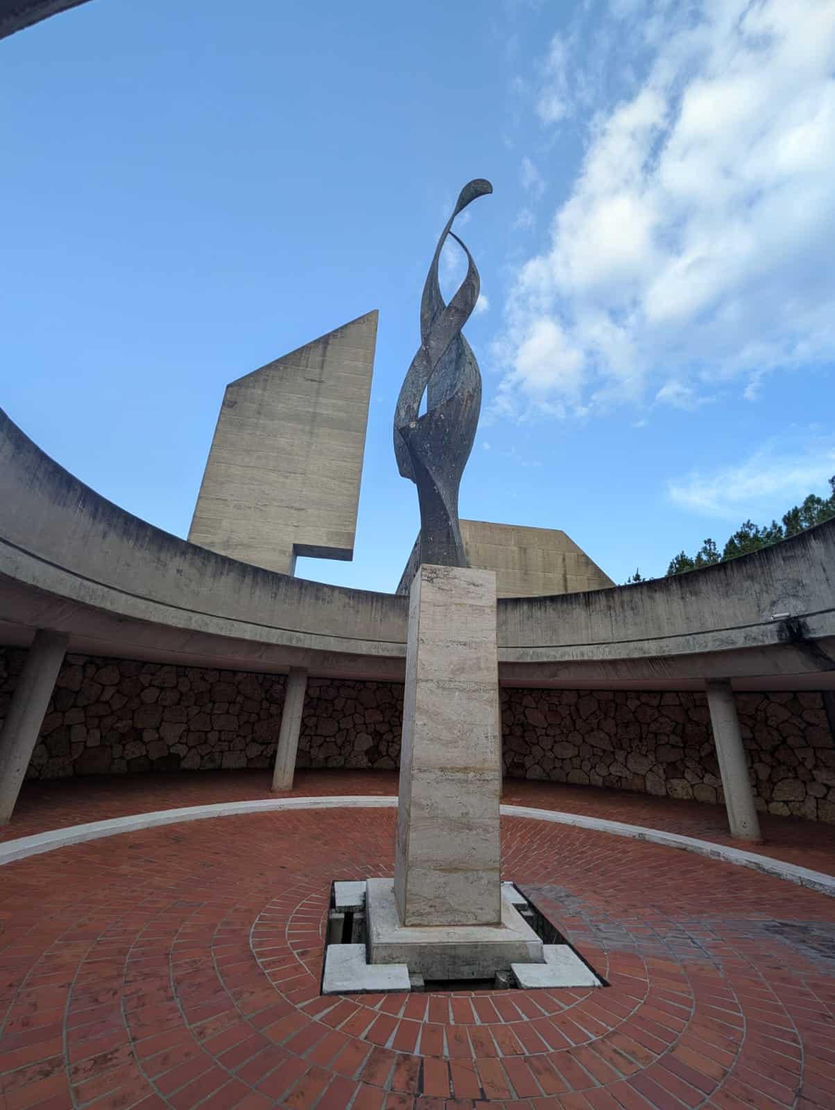 Diario Libre/Javier GenaoLa “Lengüeta de Fuego” del monumento.<br>