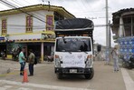Los vehículos de Ayuda humanitaria toman las carreteras de Colombia ante la tragedia