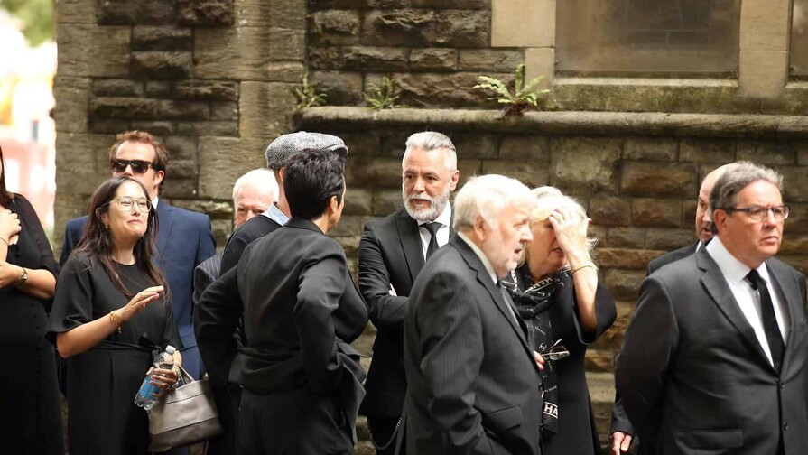 El funeral de Bonnie Tyler recuerda a la estrella que nunca se comportó como una diva