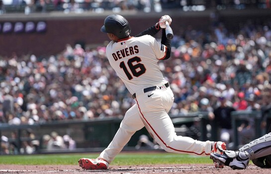 VIDEO |Rafael Devers conecta un jonrón en su regreso a Fenway Park