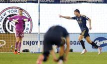 El Fire de Lewandowski está enrachado, Müller anota y Vancouver lidera el Oeste en la MLS