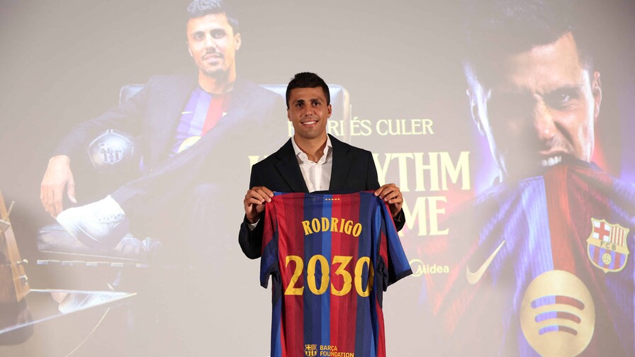 Flick adelanta que Rodri no estará en el debut liguero del Barcelona