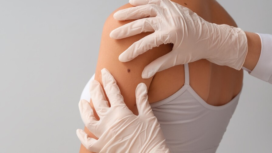 Moderna cae un 17.57 % pese a resultados positivos de vacuna terapéutica contra el cáncer