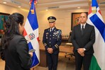 El director de la Policía se despide con mensajes que golpean como macanazos