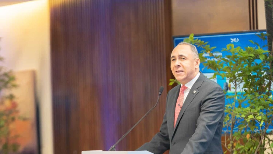 Aduanas exigirá que patanas con mercancías hacia Haití crucen la frontera